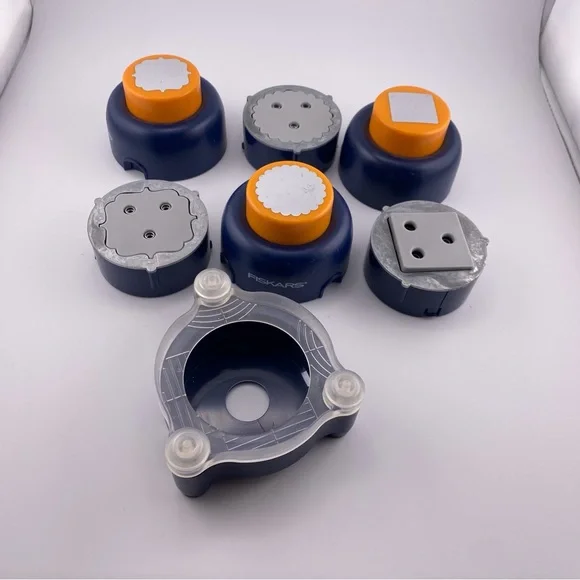 Fiskars Everywhere Punch Window System - Picture 2 of 9